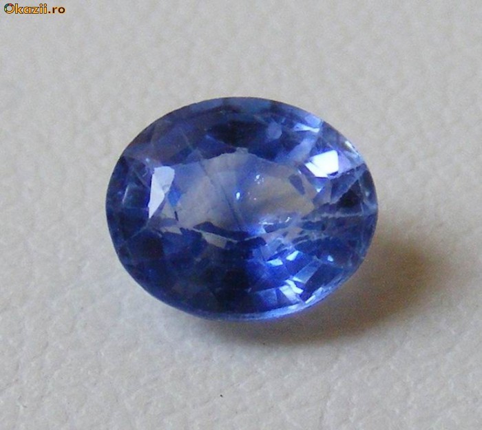 SAFIR NATURAL ALBASTRU SUPERB 7,6 x 6 mm - de - 1,61 ct. | Okazii.ro