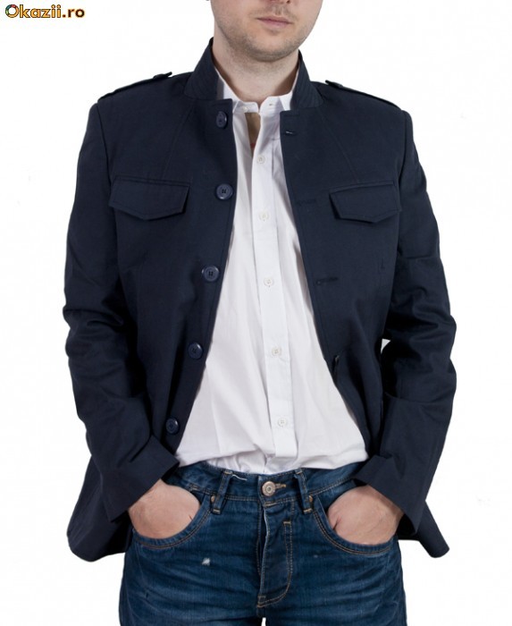 Sacouri barbati Sacou Barbati Negru cu Dungi Fine Slim Fit din Bumbac S Den03 Sacou Slim Fit, semi captusit, croiala slim fit si inchidere cu 2 nasturi personalizati. Detali.