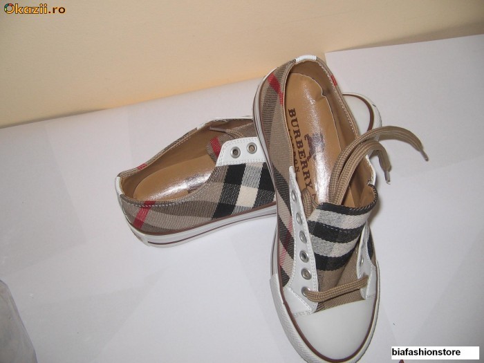 TENESI TENISI ADIDASI BURBERRY DAMA ALB MARIMEA 38 POZE REALE