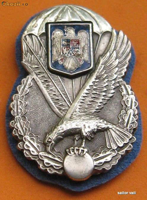 insigna parasutist militar - argintata | arhiva Okazii.ro