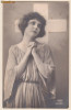 Christos a inviat! - 1927, femeie rugandu-se
