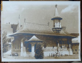 Cumpara ieftin Foto din anii 1970 , Biserica manastirii Sucevita , dimensiuni mari