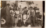 U FOTO 48 Adulti si copii, in tinuta de epoca, pe vapor -30 V 1932 -antebelica