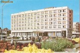 CP198-67 Pitesti -Hotel Muntenia (fara turn) -carte postala, necirculata -starea care se vede