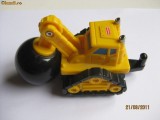 MACHETA MATTEL CU BULDOZER DEMOLARI