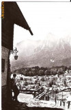 CP 209-76 Busteni -Vedere spre muntii Bucegi -RPR -circulata 1964 -starea care se vede, are un punct de la dezlipirea din album, pe spate