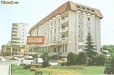 CP 212-02 Campina -Hotel Muntenia(Dacii parcate) -necirculata -starea care se vede