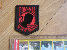 ecuson/emblema/patch moto PRISONER OF WAR 30ron/buc.neg. foto