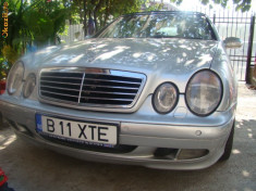 MERCEDES CABRIO 208 CLK 200 KOMPRESSOR 3800 EURO foto