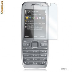 Folie Nokia E52 - pastreaza display-ul ca nou! foto