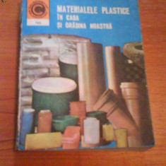 704 Materiale plastice in casa si gradina noastra