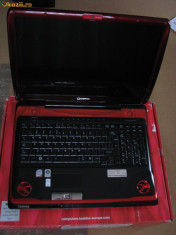 Laptop Gaming Toshiba Qosmio x300 foto