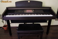 Vand pian digital clavinova yamaha cvp207 foto