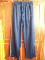 Pantaloni de trening Reebok diverse modele si marimi ORIGINALI LICHIDARE DE STOC foto