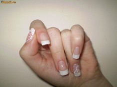 Aplic unghii cu gel in Baia Mare - 50 RON! foto