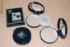 PUDRA RUBY ROSE HB890 foto