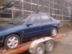 Vand piese/dezmembrez Ford Mondeo 1995 foto