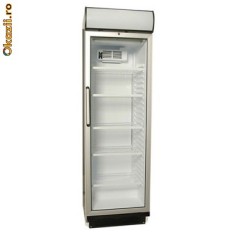 vitrina frigorifica ursus foto