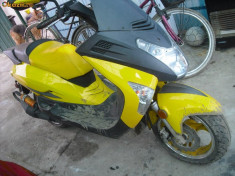 Scuter 150cc foto