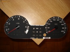 VAND SERIGRAFIE DUSTER + ACE foto