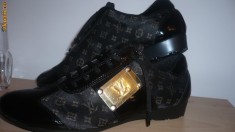 PANTOFI DAMA LOUIS VUITTON PARIS foto