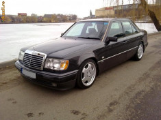 Vand Mercedes Benz W124 Full Options foto