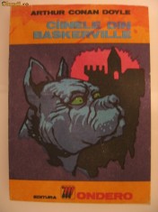 ARTHUR CONAN DOYLE - CAINELE DIN BASKERVILLE foto
