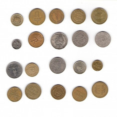 17 Lot interesant de monede si jetoane (fise, token)(20 bucati)