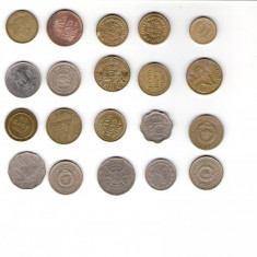 25 Lot interesant de monede si jetoane (fise, token)(20 bucati)