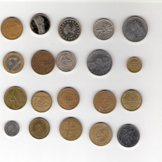 80 Lot interesant de monede si jetoane (fise, token)(20 bucati)