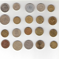 85 Lot interesant de monede si jetoane (fise, token)(20 bucati)