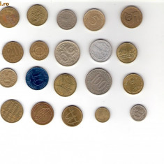 44 Lot interesant de monede si jetoane (fise, token)(20 bucati)