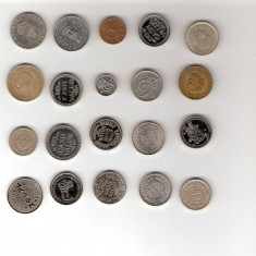 18 Lot interesant de monede si jetoane (fise, token)(20 bucati)