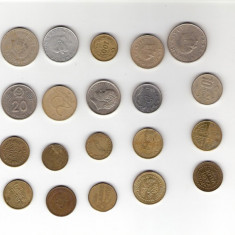 89 Lot interesant de monede si jetoane (fise, token)(20 bucati)