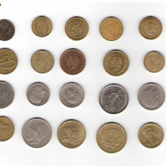 131 Lot interesant de monede si jetoane (fise, token)(20 bucati)