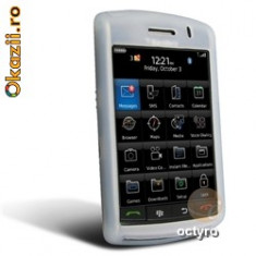 Husa silicon Blackberry 9530 9500 - clear/white foto
