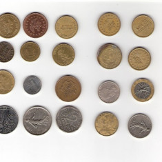 121 Lot interesant de monede si jetoane (fise, token)(20 bucati)