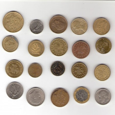 142 Lot interesant de monede si jetoane (fise, token)(20 bucati)