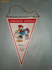 263 Fanion Campionatul European -1984 (fotbal) -F.R.F.Romania foto