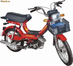 Moped nou Hero Majestic foto