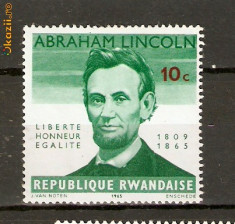 Timbre Ruanda 1965 Abraham Lincoln nest.. foto