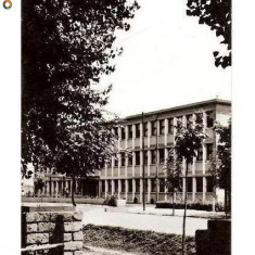 CP189-23 Giurgiu. Policlinica -carte postala circulata 1965