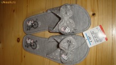 papuci casa Oysho,Hello Kitty foto