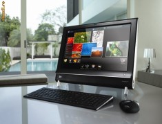 HP TouchSmart 600 All-In-One PC Intel Core i3, 4GB Ram, 1Terra HDD | Vand | Schimb | foto