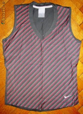 Bluza sport Nike ideala pentru gym/jogging. foto