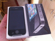 Iphone 4 32gb neverlocked sigilat la cutie neactivat la 549euro foto