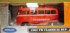 1/24 VW BUS FEURWEHR-1962 ++1601 LICITATII! foto