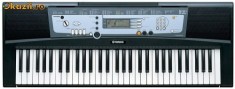 ORGA YAMAHA PSR-E213 foto