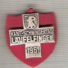 CIA 205 Medalie Schwing LAUFELFINGEN 1951 (lupte -Wrestling )(Elvetia) -dimensiuni, circa 26X26 milimetri