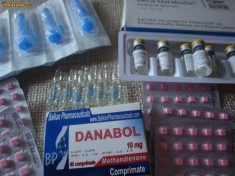 Vand steroizi anabolizanti Ciclu 6 saptamani danabol Testosteron Durabolin foto